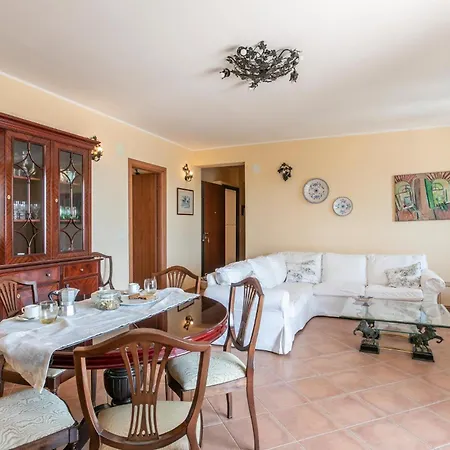 In With Kitchen *
