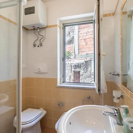 In With Kitchen Apartment Furci Siculo
