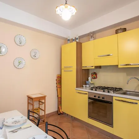 Apartment In With Kitchen